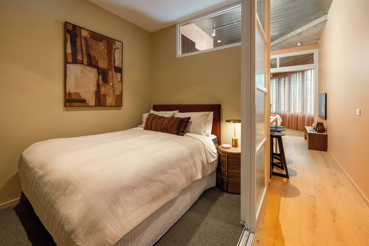 Premier Studio, Mobility Accessible