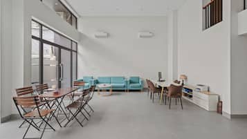 Sala de estar en el lobby