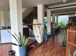 Interior - Kuredhi View (Thulusdhoo Island)