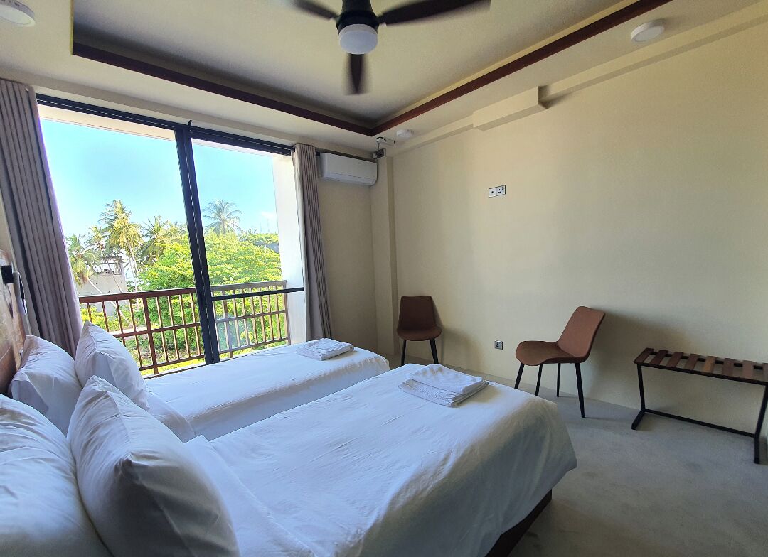 Deluxe Twin Room, Balcony, Partial Sea View