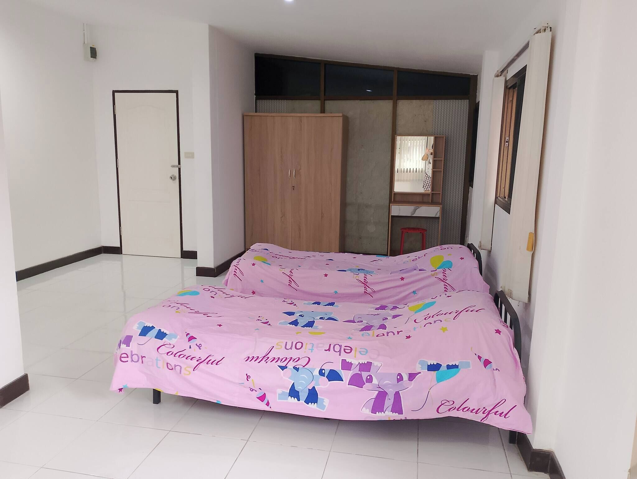 Studio, 1 Bedroom