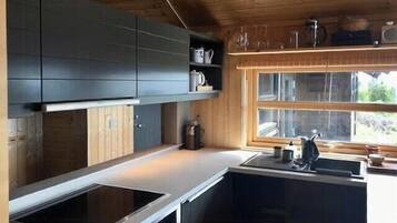 Oven, dishwasher, coffee/tea maker