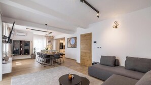 Unclassified image, 4 of 40, button - Villa Princess (Vodice)