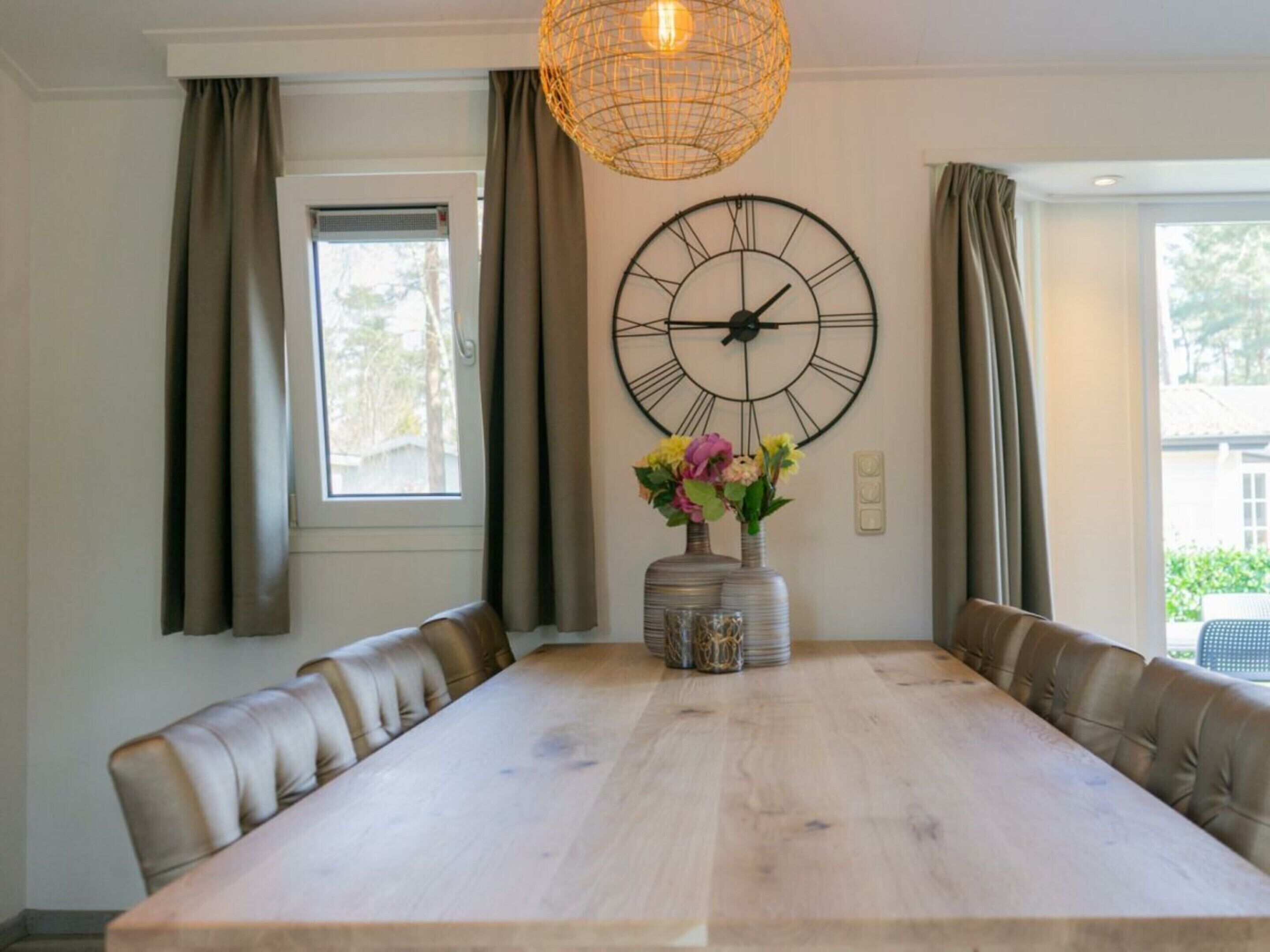 House | Dining