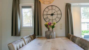 House | Dining