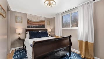 1 habitación, tabla de planchar con plancha, wifi y ropa de cama