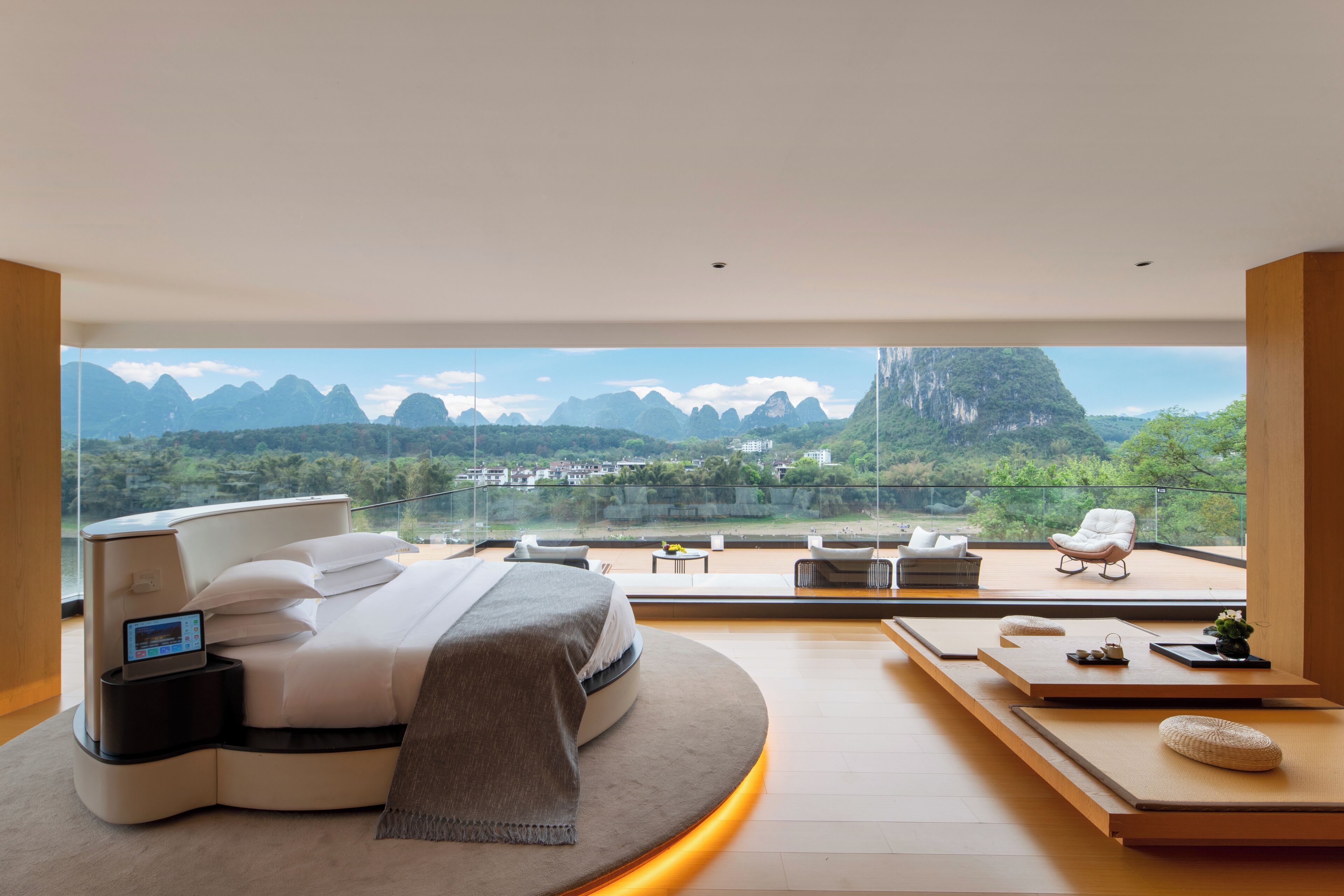 豪華雙人房, 庭院, 河景 | 高級寢具、羽絨被、記憶床墊、免費無線上網