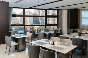 Dining - Verse Manor Hotel Shanghai (Huangpu District shanghai)