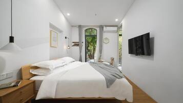 Habitación doble, balcón, vistas al patio | Cortinas opacas, sistema de insonorización, wifi gratis
