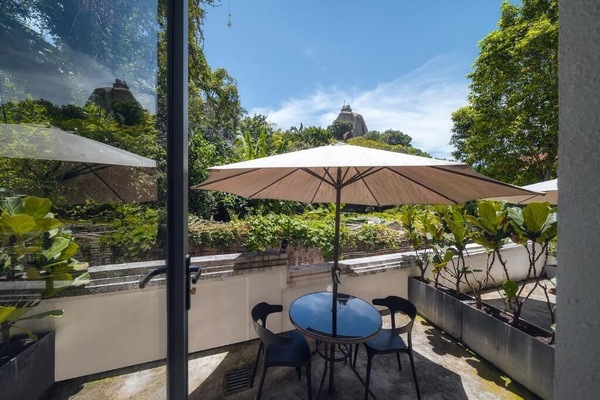 Comfort Double Room, Balcony, Courtyard View | Outdoor dining