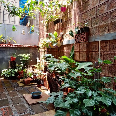 DhruvDhanush(2-bedroom with AC/2 attached bathroom in lovely Ullal/deralakatte