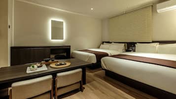 Signature | Blackout drapes, soundproofing, free WiFi, bed sheets