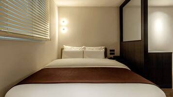 Standard S | Cortinas blackout, quartos à prova de som, Wi-Fi de cortesia