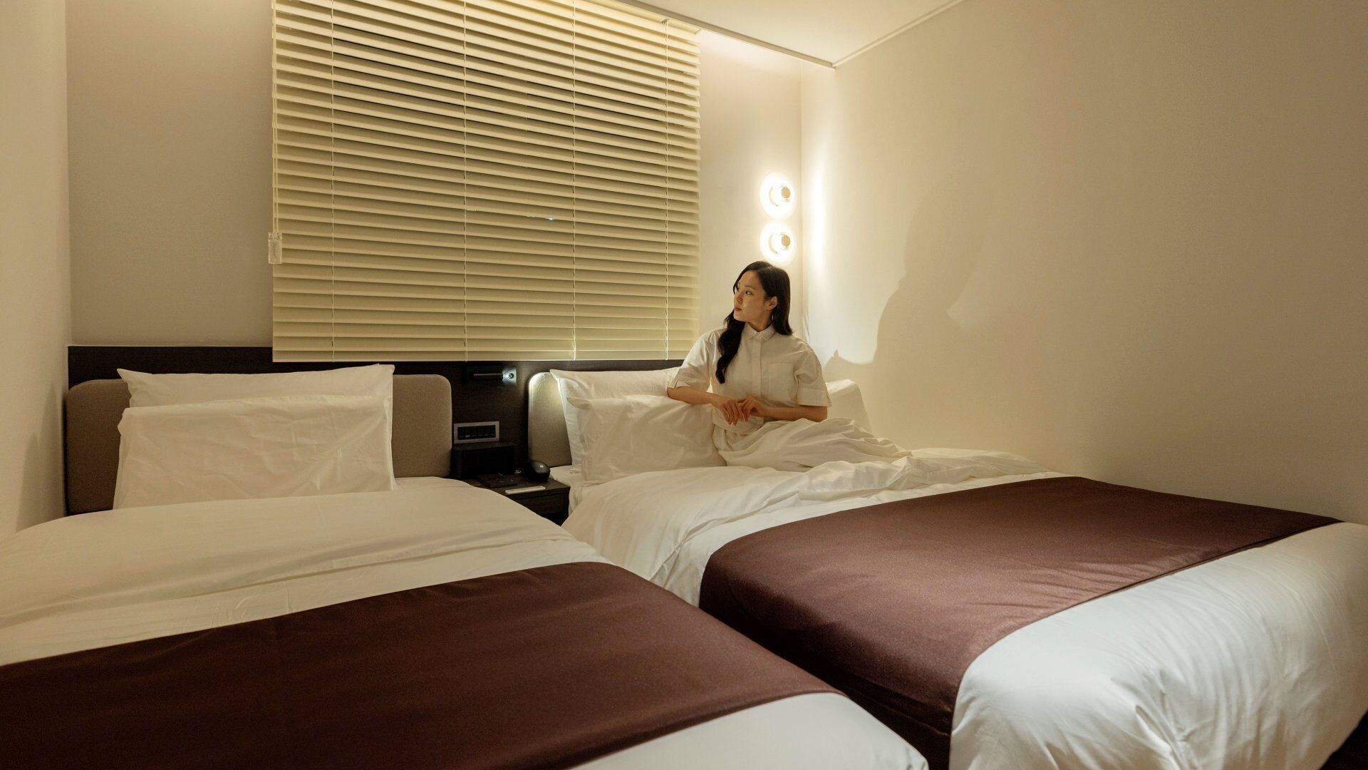 Deluxe | Cortinas blackout, quartos à prova de som, Wi-Fi de cortesia