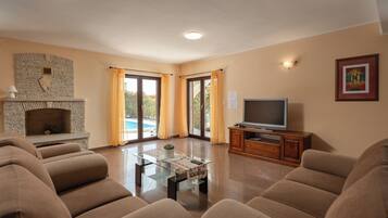 Familie huis, 4 slaapkamers, open haard (Pool House Suzi in Heart of Istria) | Woonruimte