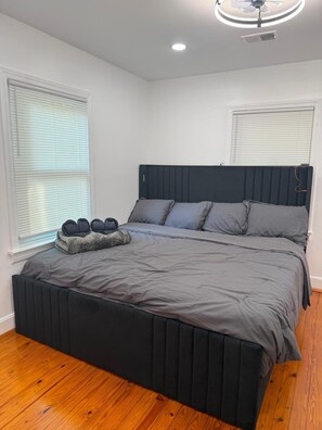 Room - Peaceful 3-bedroom house with AC in lovely Tucker (Tucker)