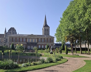Property grounds - Chez FLORA D (Lisieux)