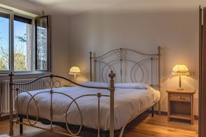 2 dormitorios, wifi gratis, ropa de cama