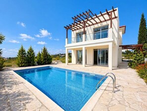 Pool - Seaview Villa with Pool and Rooftop Terrace (Tala)