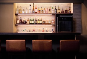 Bar (in der Unterkunft)