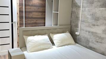 Suite Luxury | Postazione laptop, Wi-Fi gratuito