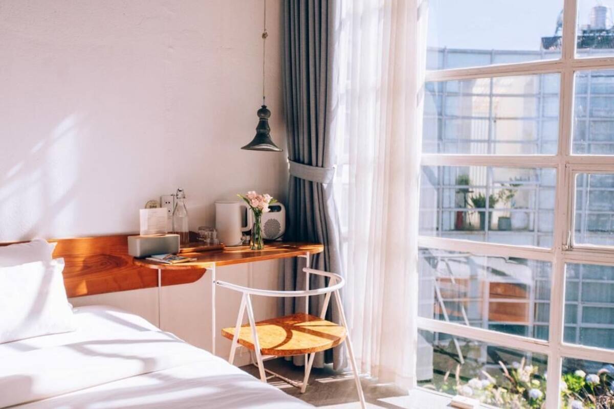 Deluxe Double Room, Balcony, Valley View | Blackout drapes, soundproofing, iron/ironing board, free WiFi
