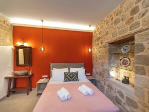 Iviskos Luxury Suite ground floor | Cofres nos quartos, Wi-Fi de cortesia