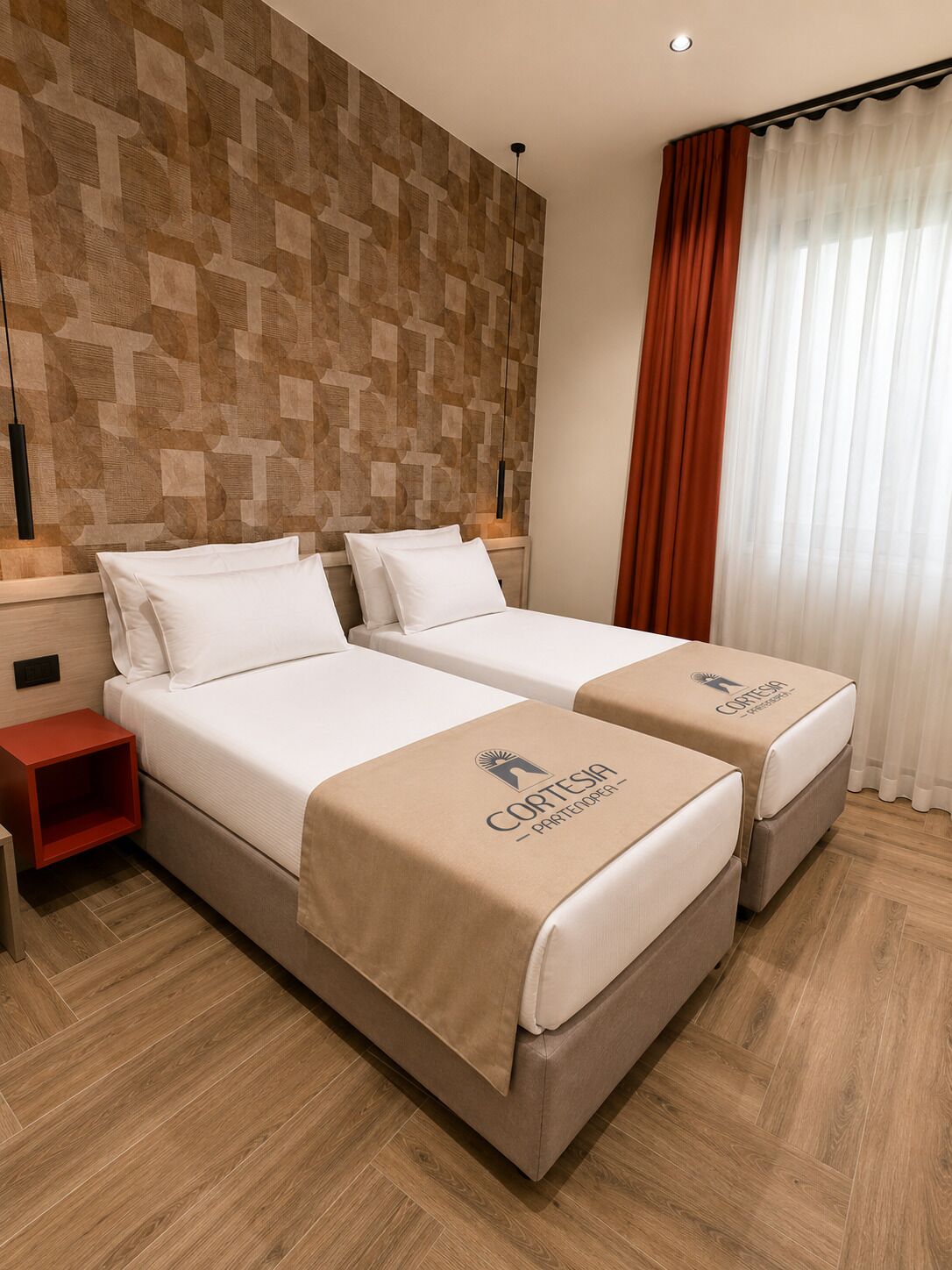 Habitación clásica con 1 cama doble o 2 individuales | Caja fuerte, escritorio, sistema de insonorización y wifi gratis