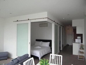 1 Schlafzimmer, Bügeleisen/Bügelbrett, kostenloses WLAN, Bettwäsche