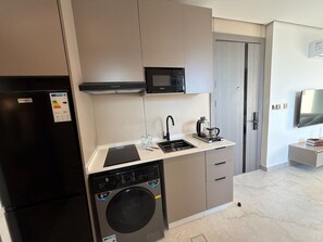 Private kitchen - 409 tara-JRE Jabal Al Lweibdeh with stunning view (Amman)
