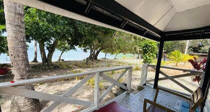 White Sandy Beach Resort