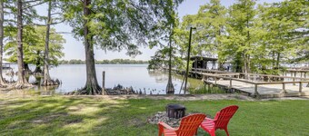 Tons of Fun at 'Camp Flamingo' on Lake Bruin!