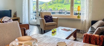 Cozy vacation apartment with a view, starting point for hikes, near Winterberg