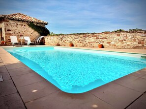 Piscine extérieure