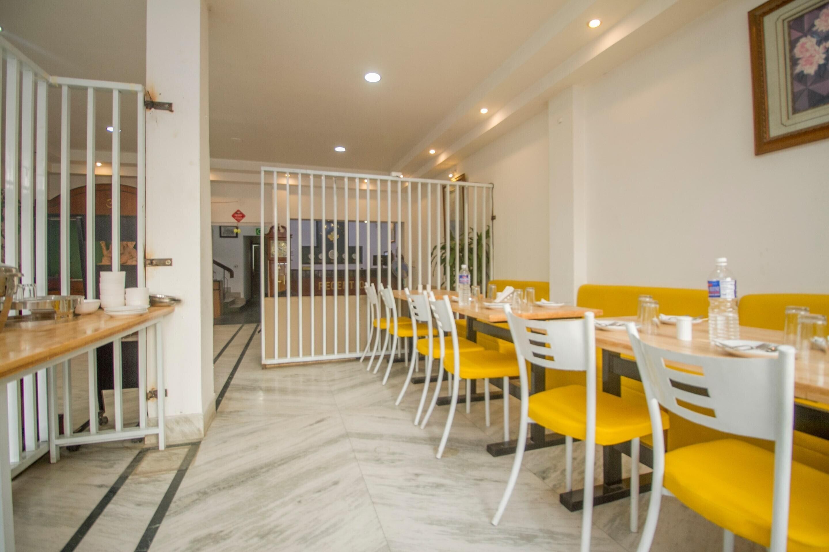 House | Dining