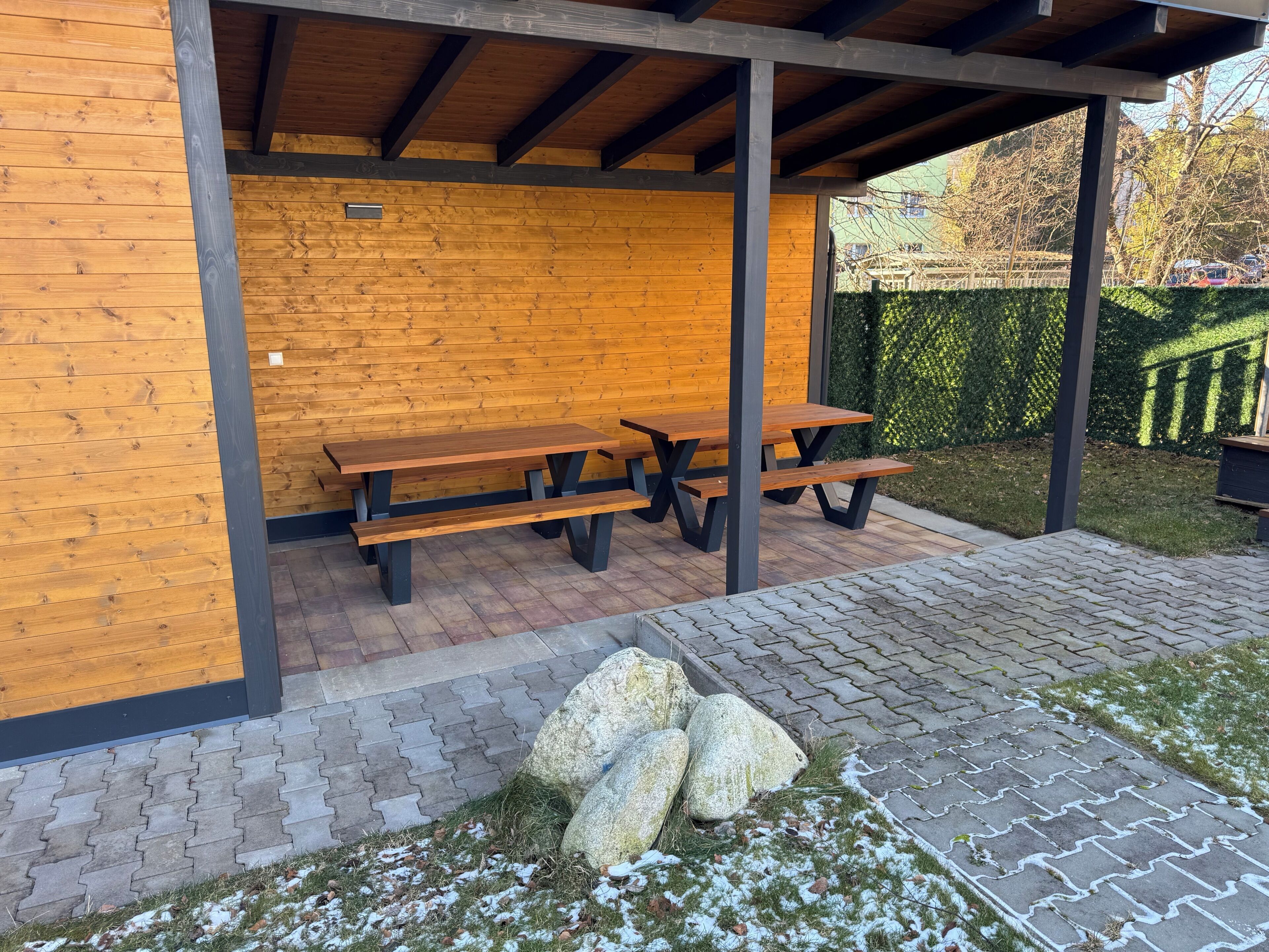 Superior Apartment, Garden View | Outdoor dining