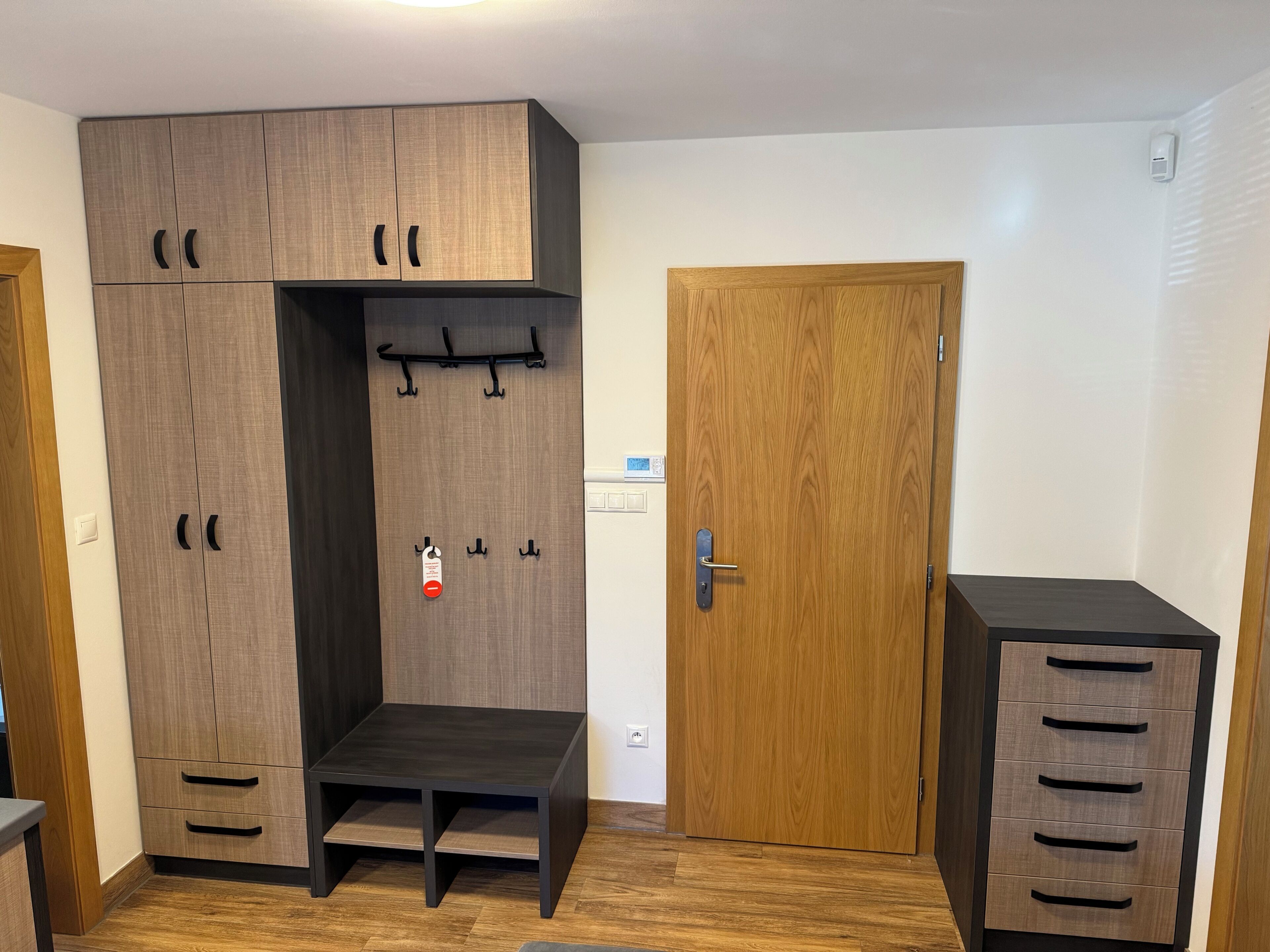 Departamento superior, vista al jardín | Interior