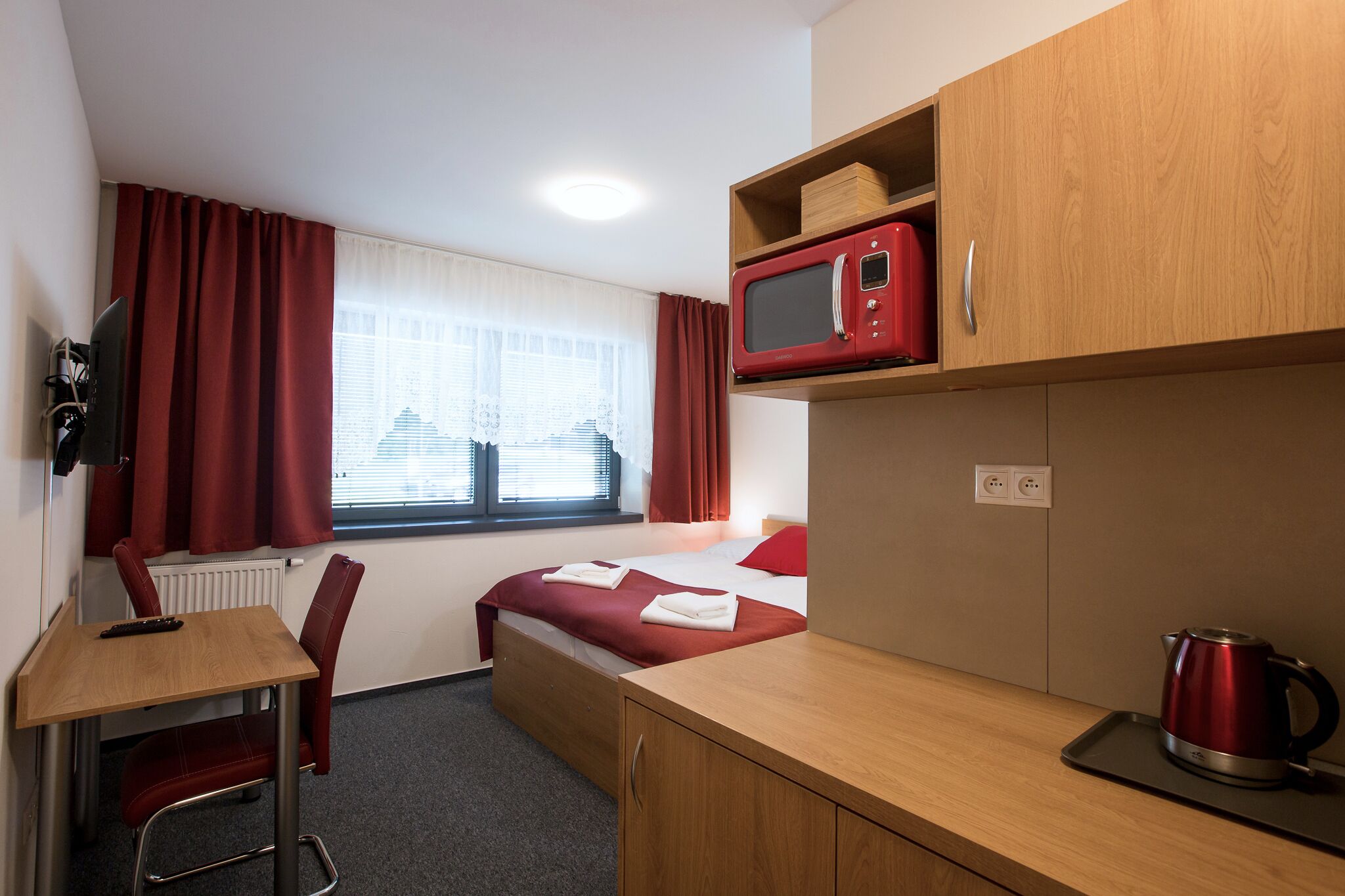 Classic Double Room, Hill View | In-room safe, laptop workspace, blackout drapes, WiFi (free)