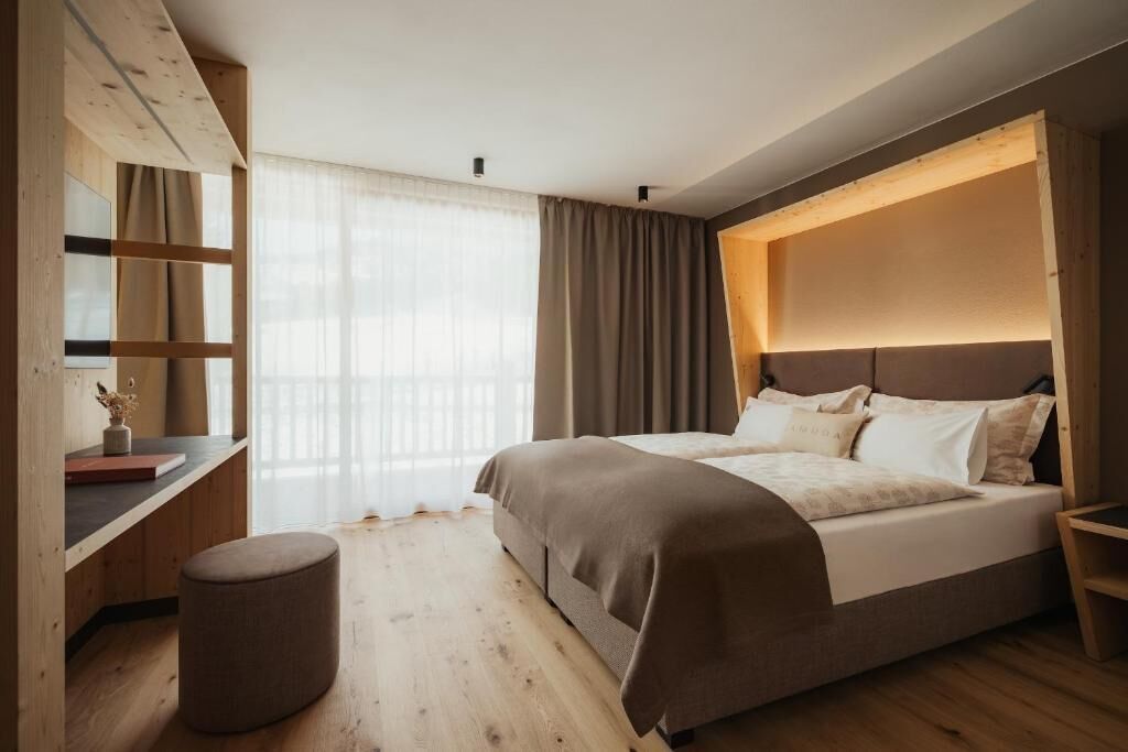 Superior Double Room, Balcony, Mountain View | Desk, laptop workspace, free WiFi, wheelchair access