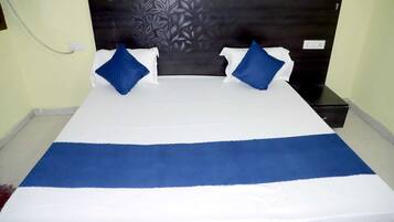 Deluxe Double Room | Free WiFi