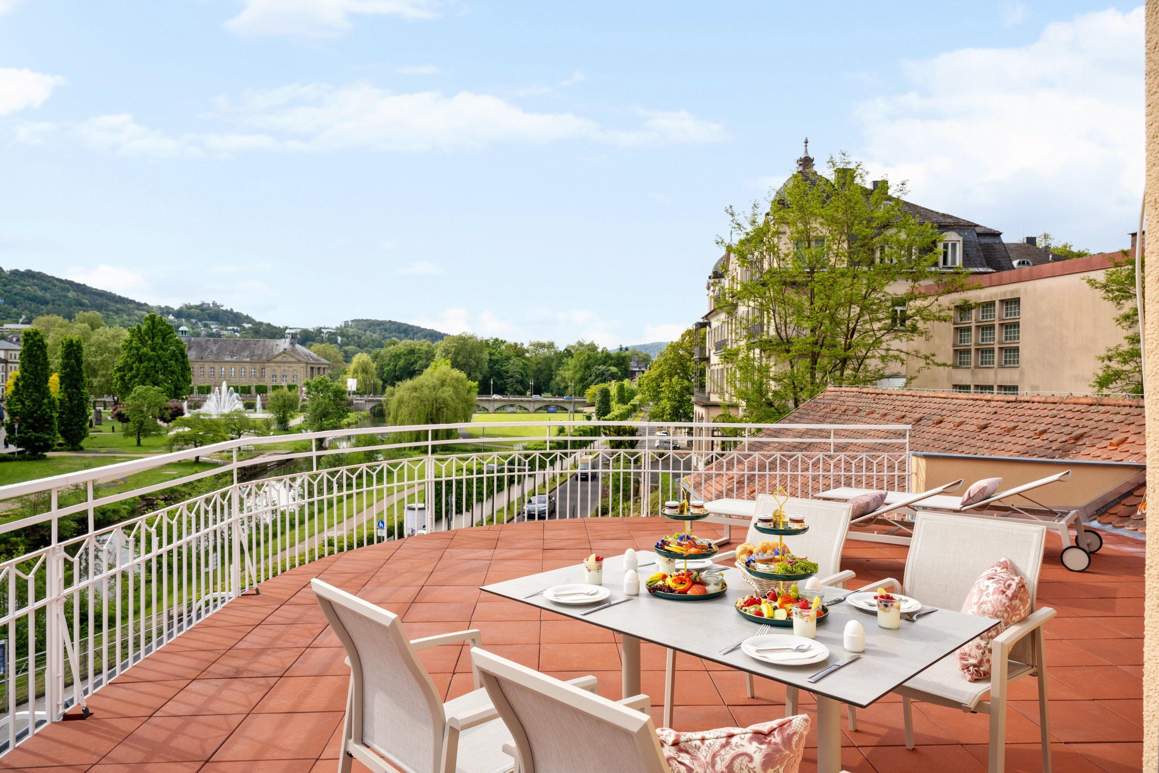 Presidential-Suite, Balkon, Stadtblick | Speisen im Freien