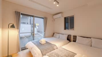 4 bedrooms, free WiFi, bed sheets