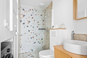 City-Studio, 1 Doppelbett und Schlafsofa, Nichtraucher | Badezimmer