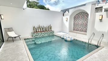 Villa familiar, 3 habitaciones, piscina privada | Piscina