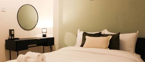 1 bedroom, free WiFi, bed sheets