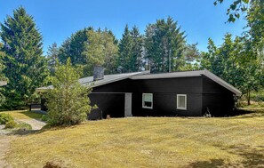 Exterior - Cozy home in Ebeltoft with WiFi (Ebeltoft)