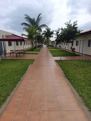 Property grounds - Casa Erica (Soyo)