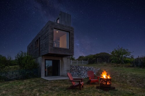Modern Coastal Escape Surrounded by Meadows, Marshes, Rivers & Ocean Views