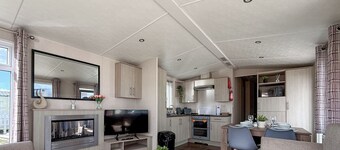Sunnymede D11 - UKC9575