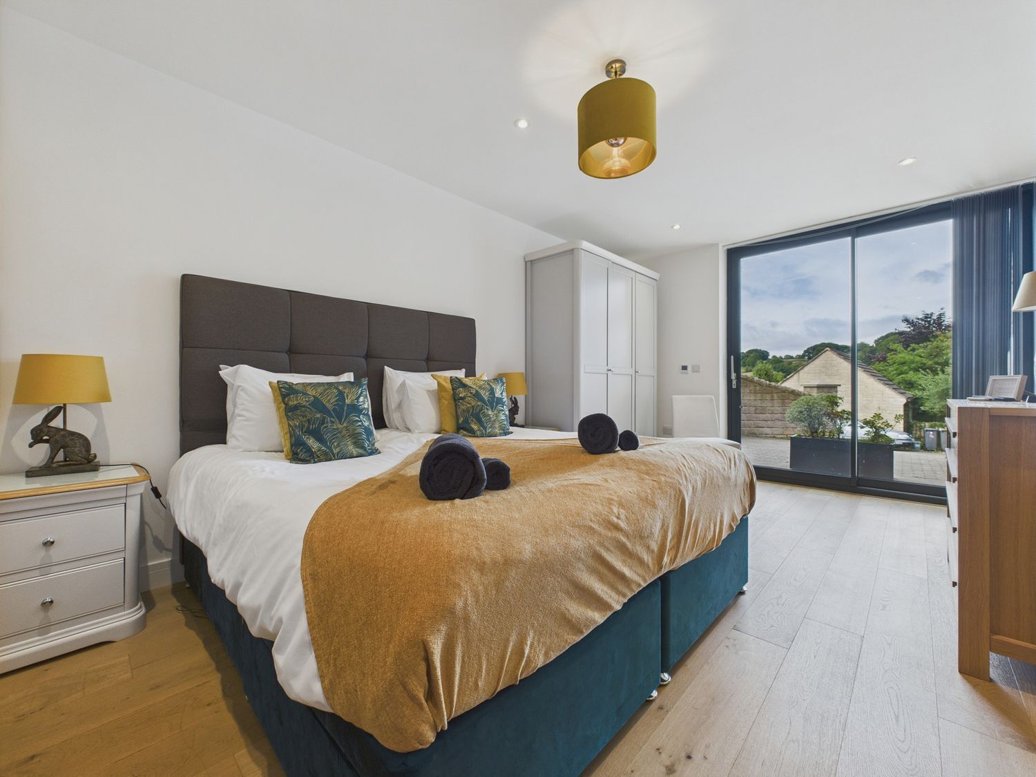 5 habitaciones, wifi gratis y decoración personalizada 